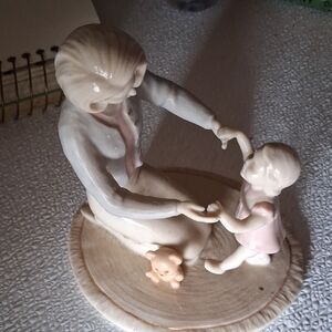 Lenox Ivory Porcelain Base